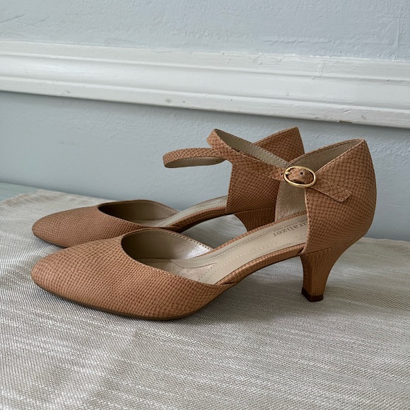 Nude heels snakeskin ankle strap size 8 1/2 Naturalizer - Picture 1 of 6